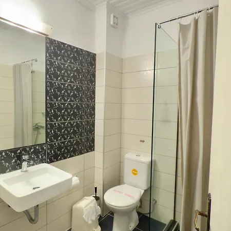 Ponti 2* فاسيليكي