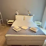 Ξενοδοχείο Ponti 2*