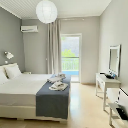Ponti Hotel 2*
