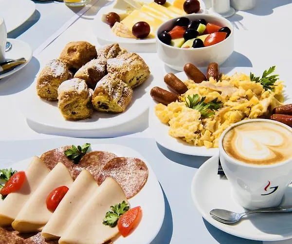 Ξενοδοχείο Ponti 2*